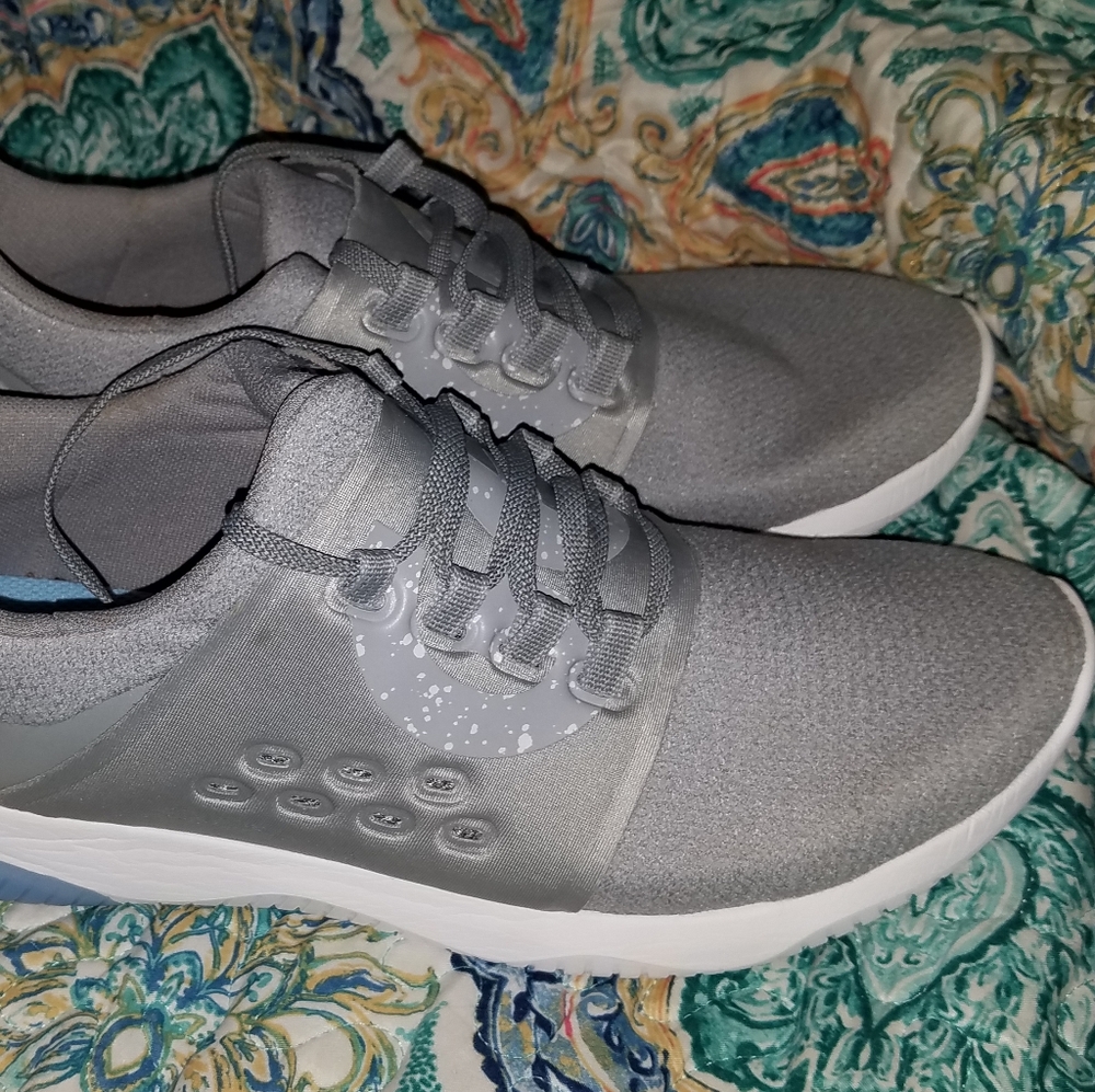 Women's asics shoes